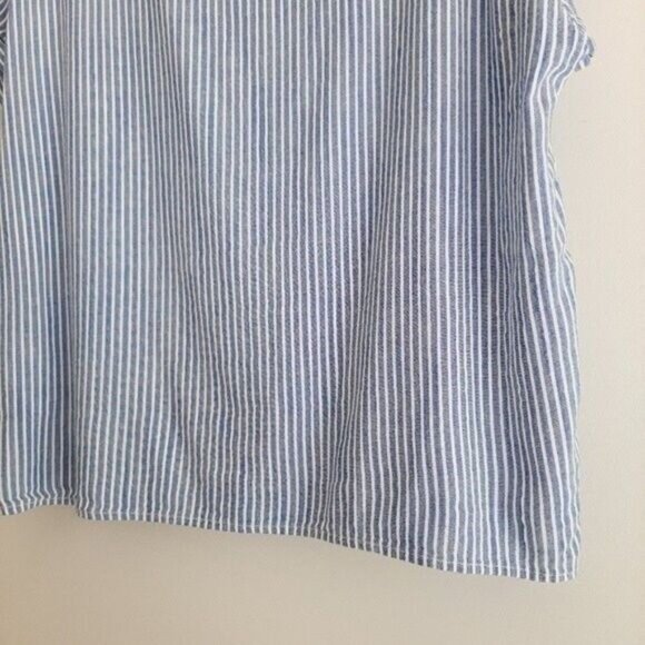 GAP Popover Short Sleeve V-Neck Blouse Blue & White Stripes Sz S - Picture 13 of 13